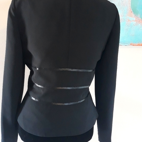 Evan Picone/ Black Blazer/ Satin Ribboned Trim Detail - Picture 8 of 9